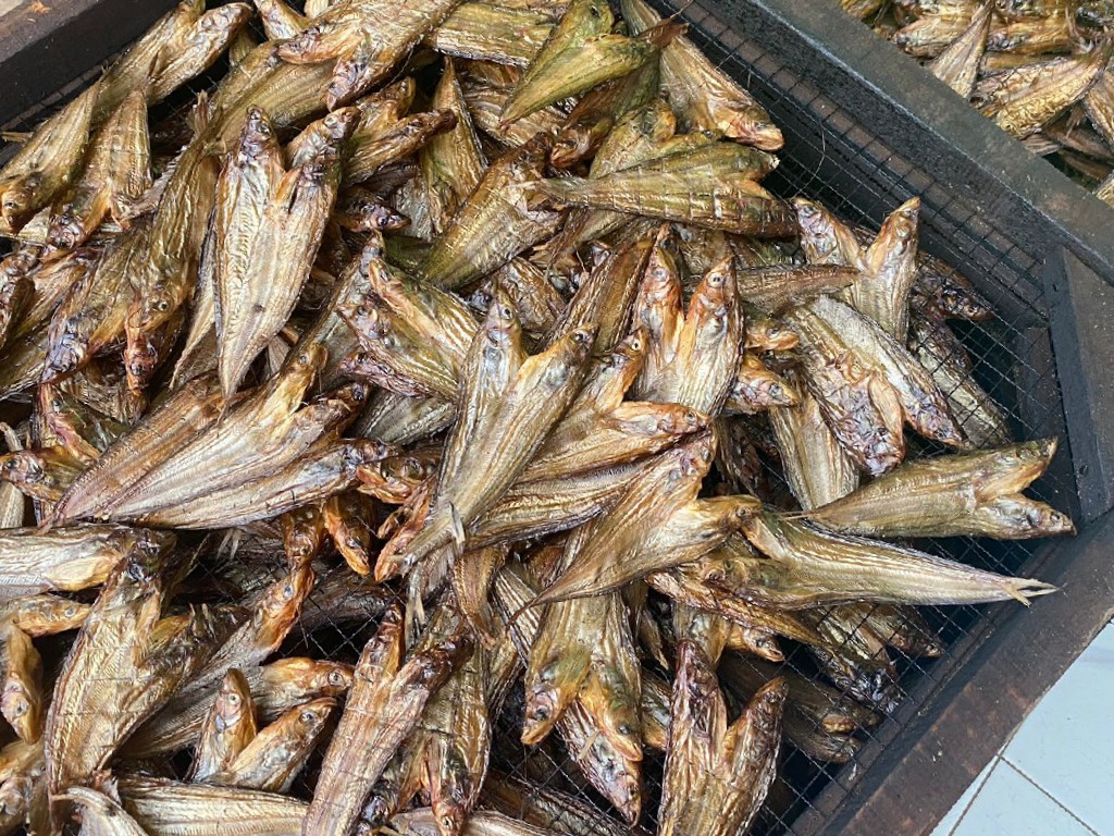 Ikan Lais Asap